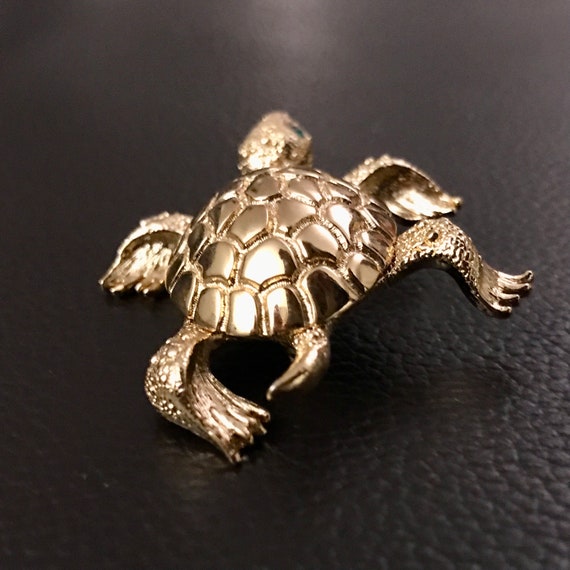 2 Vintage Sea Turtle Brooches Pins MONET Gold Ton… - image 3