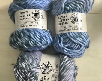 3 Stränge Loops & Fäden Garn Facetten 2 Pacific Opal 1 Violet Opal Bulky Roving EINGESTELLT