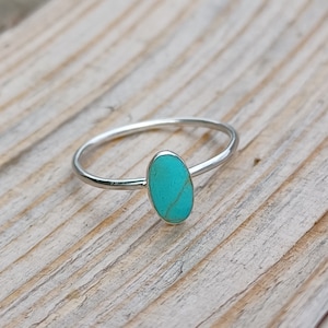 Sterling Silver Oval Turquoise Ring