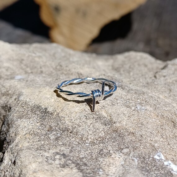 【SILVER】Barbed wire ring Sterling Silver Barbed Wire Ring - Etsy