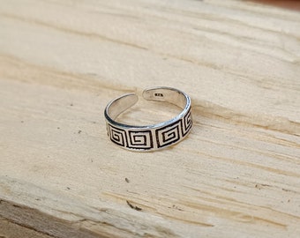 Adjustable Sterling Silver Greek Key Design Toe Ring