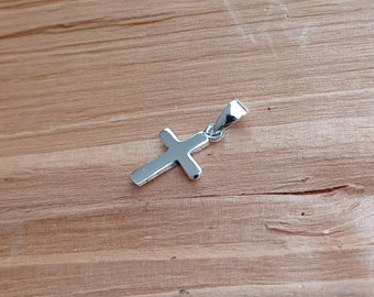 Sterling Silver Small Simple Cross Pendant