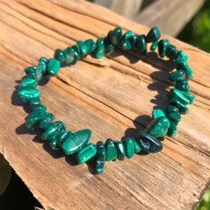 Malachite Gem Chip Bracelet