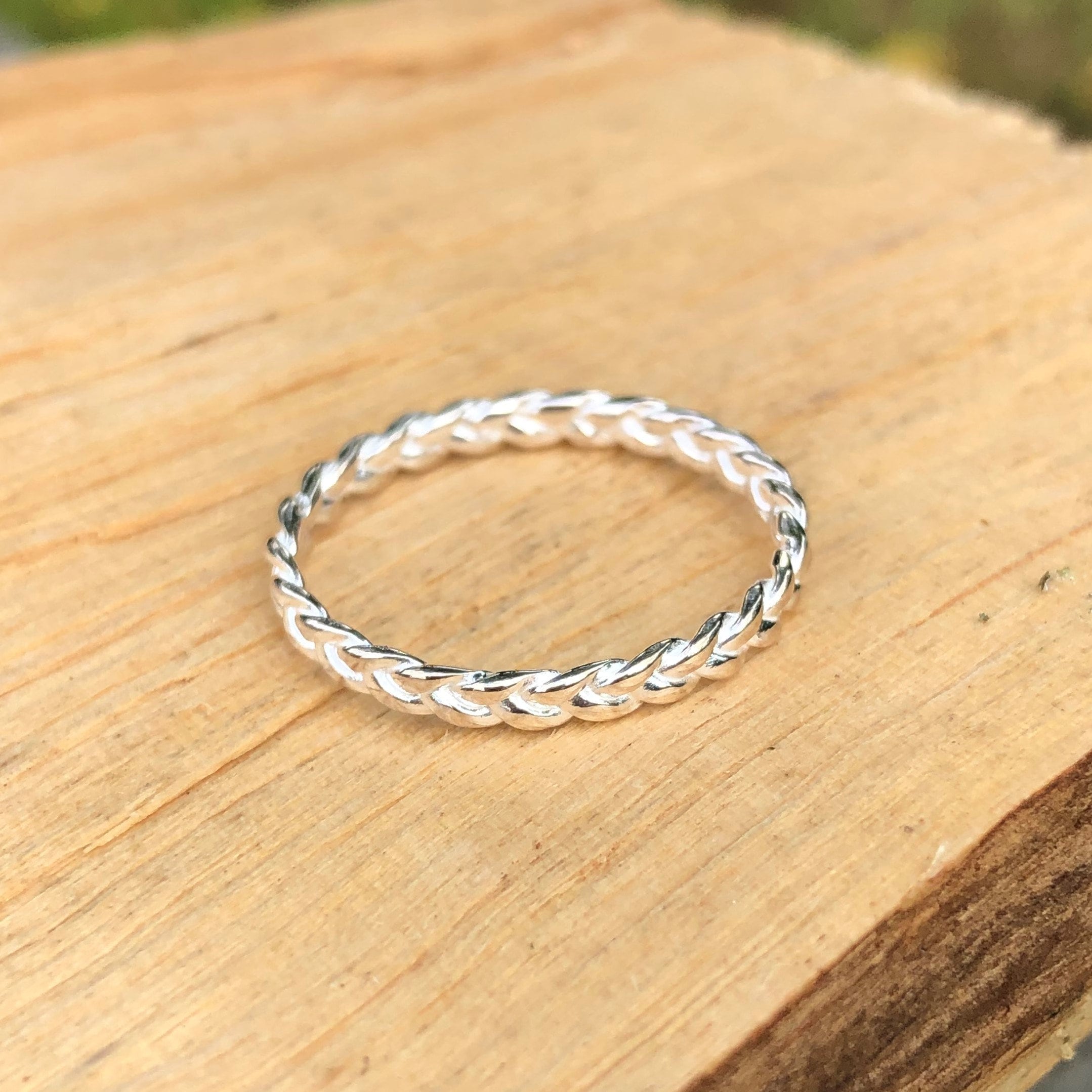 ★TOU★ [Silver925] WE005 Silver twist rope ring Amazon.com: Sterling Silver Twisted Rope Ring: sterling