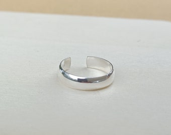 Sterling Silver Adjustable Rounded Toe Ring