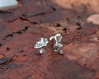 Ciondolo a forma di fungo in argento sterling smaltato