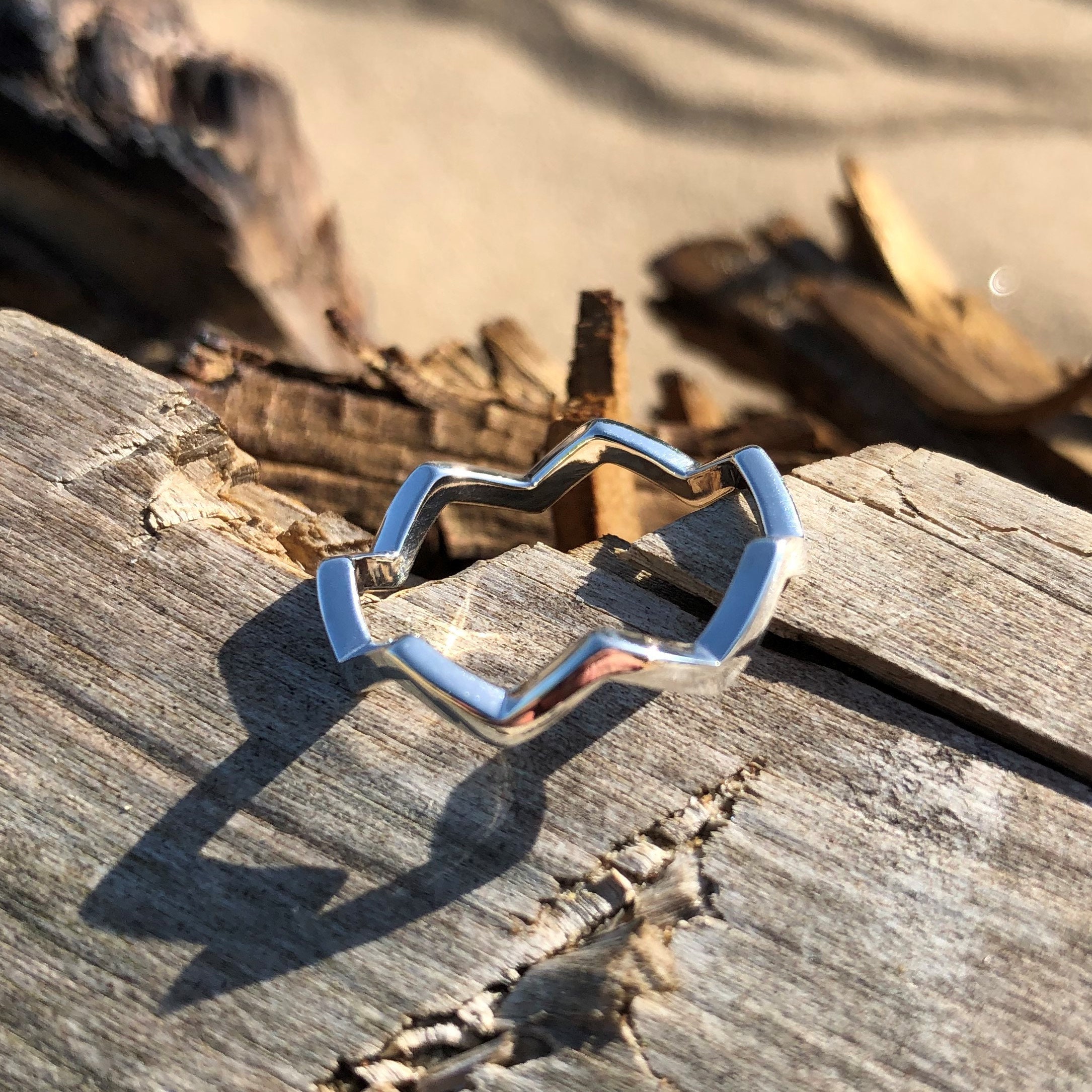 Sterling Silver Zig Zag Ring - Etsy Sterling Silver Zig Zag Ring - Etsy
