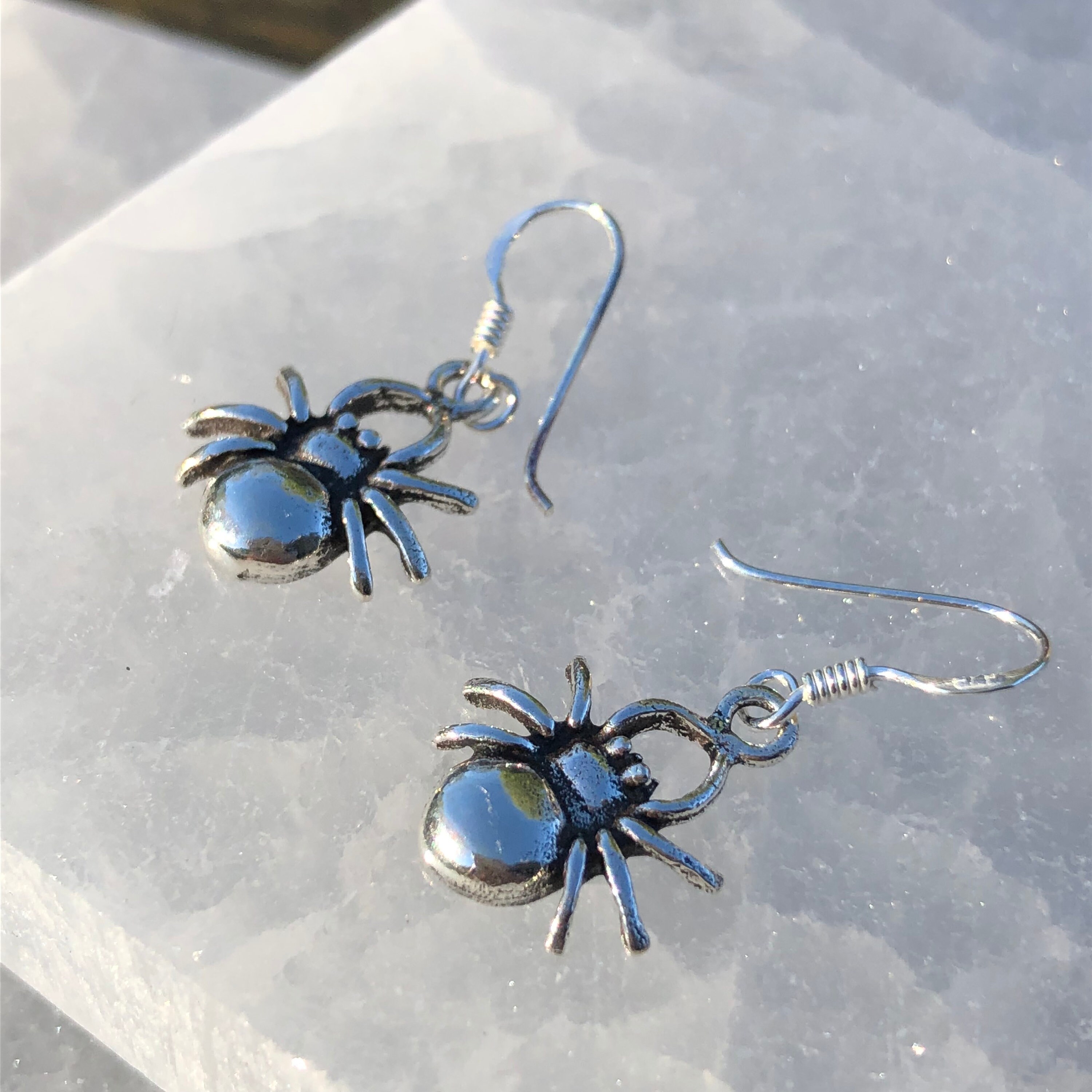 【イギリス購入☆Vintage】Spider earring SILVER刻印有 Sterling Silver Spider Earrings - Etsy