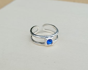 Adjustable Sterling Silver And Square Set Blue Cubic Zirconia Toe Ring