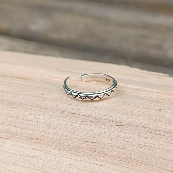 Adjustable Sterling Silver Fiesta Toe Ring