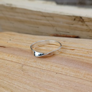 Sterling Silver Flat Band with Top Twist Ring