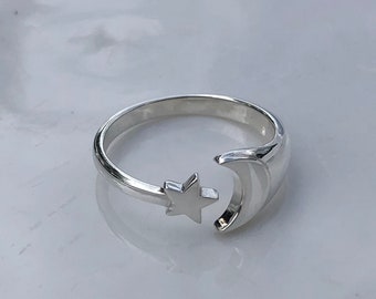 Sterling Silver Adjustable Moon and Star Ring - Etsy