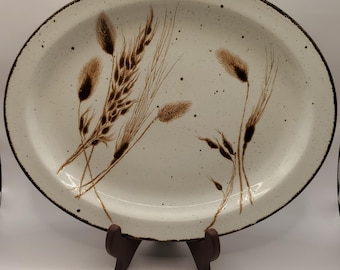 Wild Oats Stonehenge Midwinter oval dish made in England