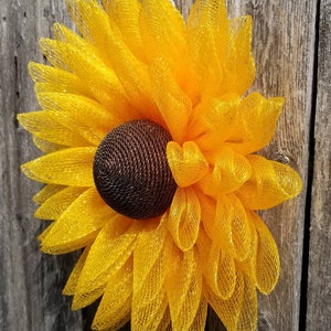 Sunflower Wreath, Sunflower, Summer Wreath, Fall Wreath, Summer Deco, Autumn Wreath, Poly Deco Mesh, Deco Mesh Wreath, Country Wreath image 3