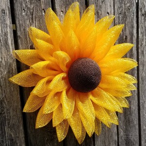 Sunflower Wreath, Sunflower, Summer Wreath, Fall Wreath, Summer Deco, Autumn Wreath, Poly Deco Mesh, Deco Mesh Wreath, Country Wreath image 4
