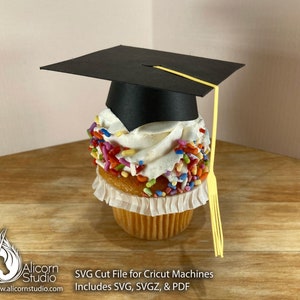 Download Svg File 3d Graduation Cap Gift Box Favor Box Treat Box Etsy
