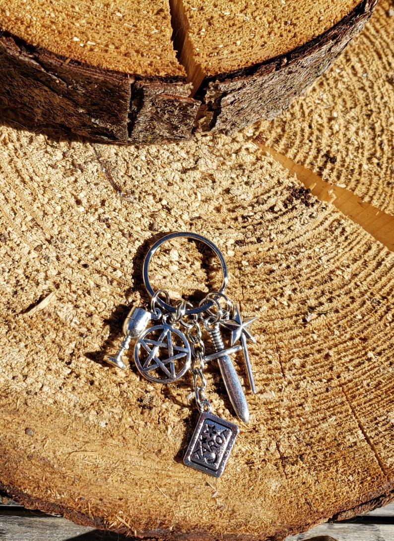 pentacles tarot card wand Tarot cards zipper charmkey chain cups sword