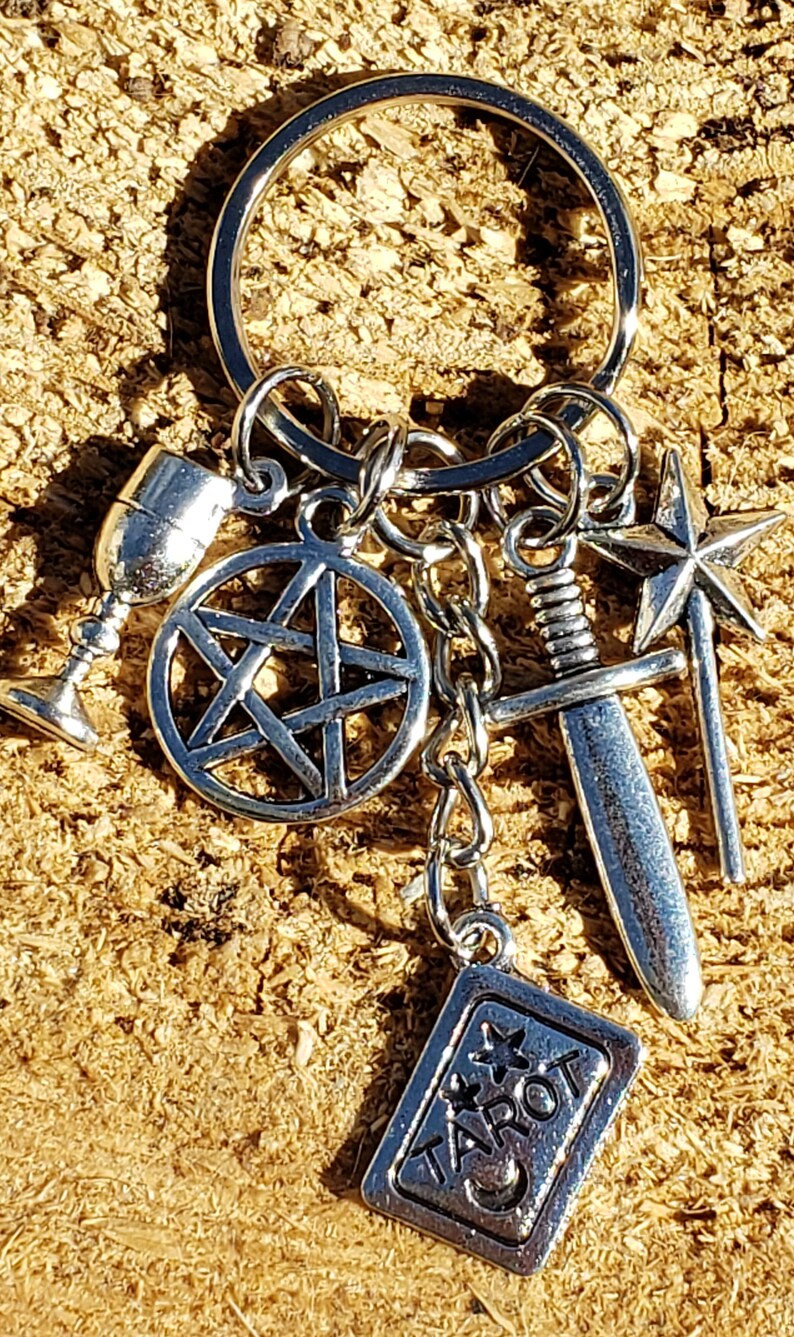 pentacles tarot card wand Tarot cards zipper charmkey chain cups sword
