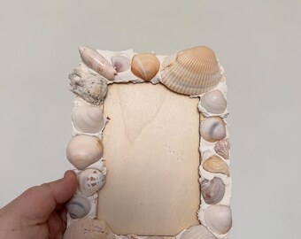 seashell picture frame