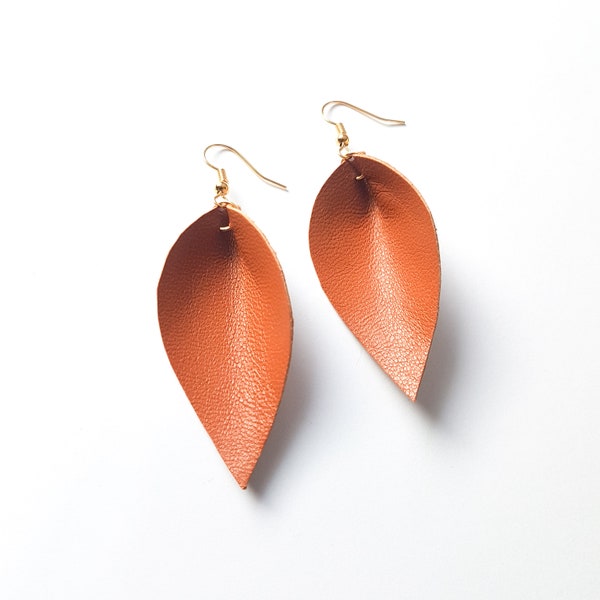 LEATHER EARRINGS | Cognac color | leaf earrings | light everyday earrings | handmade | unique | nappa leather
