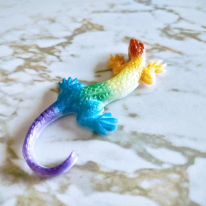 Pride Edition Lizard Magnet Made of Resin image 2