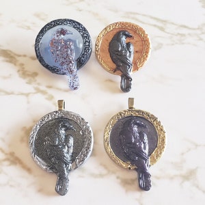 Raven with Crest - Brooch or Pendant - Halloween - Wearables