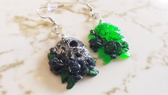 Skulls with Flowers - Earring Sets - Pink, White, Green, Black, Red - Earrings Made of Resin