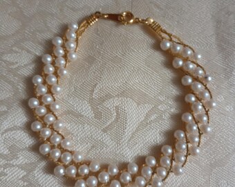 Vintage Faux Pearl Bracelet