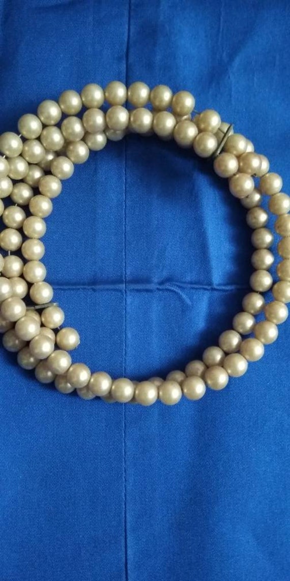 Vintage Faux Pearl Bracelet - image 1