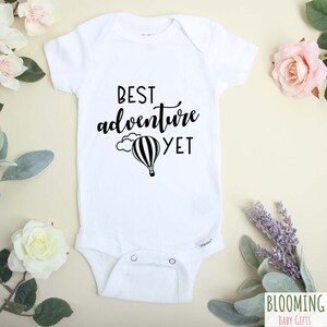 Best Adventure Yet Baby Bodysuit Pregnancy Announcement, Pregnancy Reveal, Baby Announcement, Adventure Baby Gift, 0-3 M