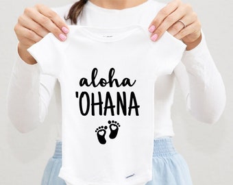 Aloha 'Ohana Onesie®, Hello Family Hawaii Themed Baby Onesie®, Pregnancy Announcement Onesie®, Hawaiian Baby Bodysuit, 0-3 M