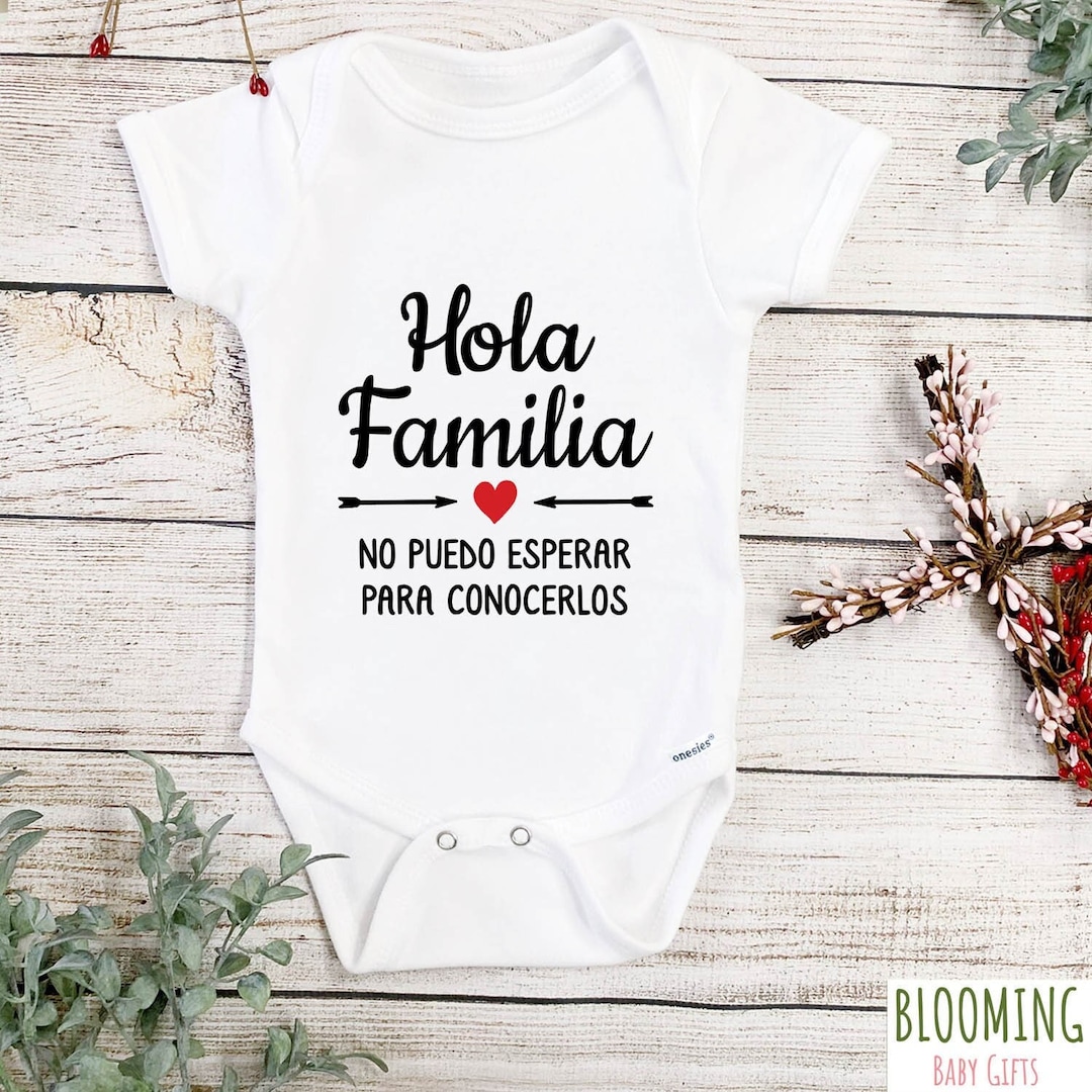 Hola Familia Onesie®, Spanish Baby Announcement, Pregnancy Announcement to Family, No Puedo