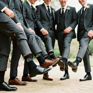 Calzini da sposa personalizzati - Regalo per sposo, testimone dello sposo e festa di nozze, calzini personalizzati per il testimone dello sposo immagine 2