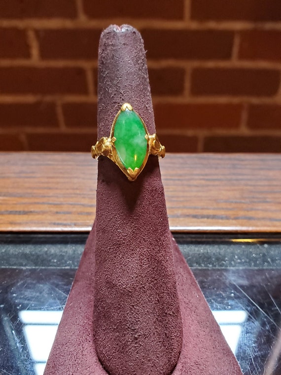 Yellow Gold Jadeite Jade Ring