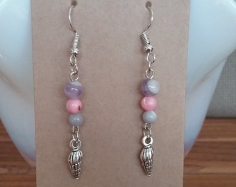 Tiny Seashells Dangle Earrings