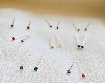 Piccoli orecchini a bottone con zirconi cubici da 1 mm, orecchini a bottone in argento S925, orecchini a bottone delicati, rosa, acqua, blu, trasparente, rosso, viola, nero, verde