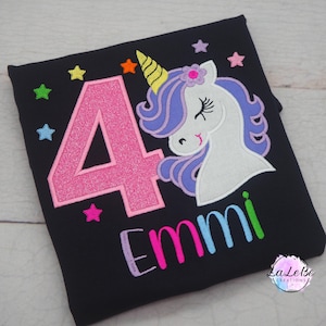 Einhorn personalisiertes Geburtstagsshirt mit Name und Zahl, Langarmshirt für Mädchen mit Glitzer immagine 1