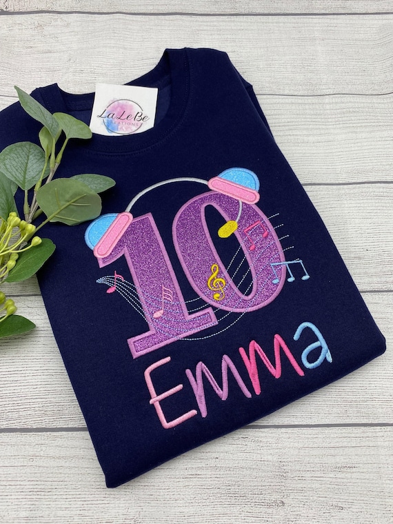 Geburtstagspullover /Geburtstagsshirt mit musikalischem Motiv mit Name und Zahl