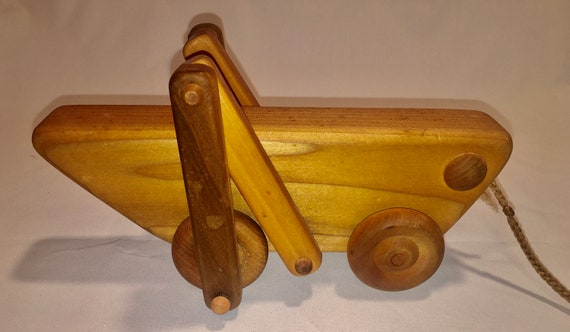 Handcrafted Wood Grasshopper Pull Toy - Etsy