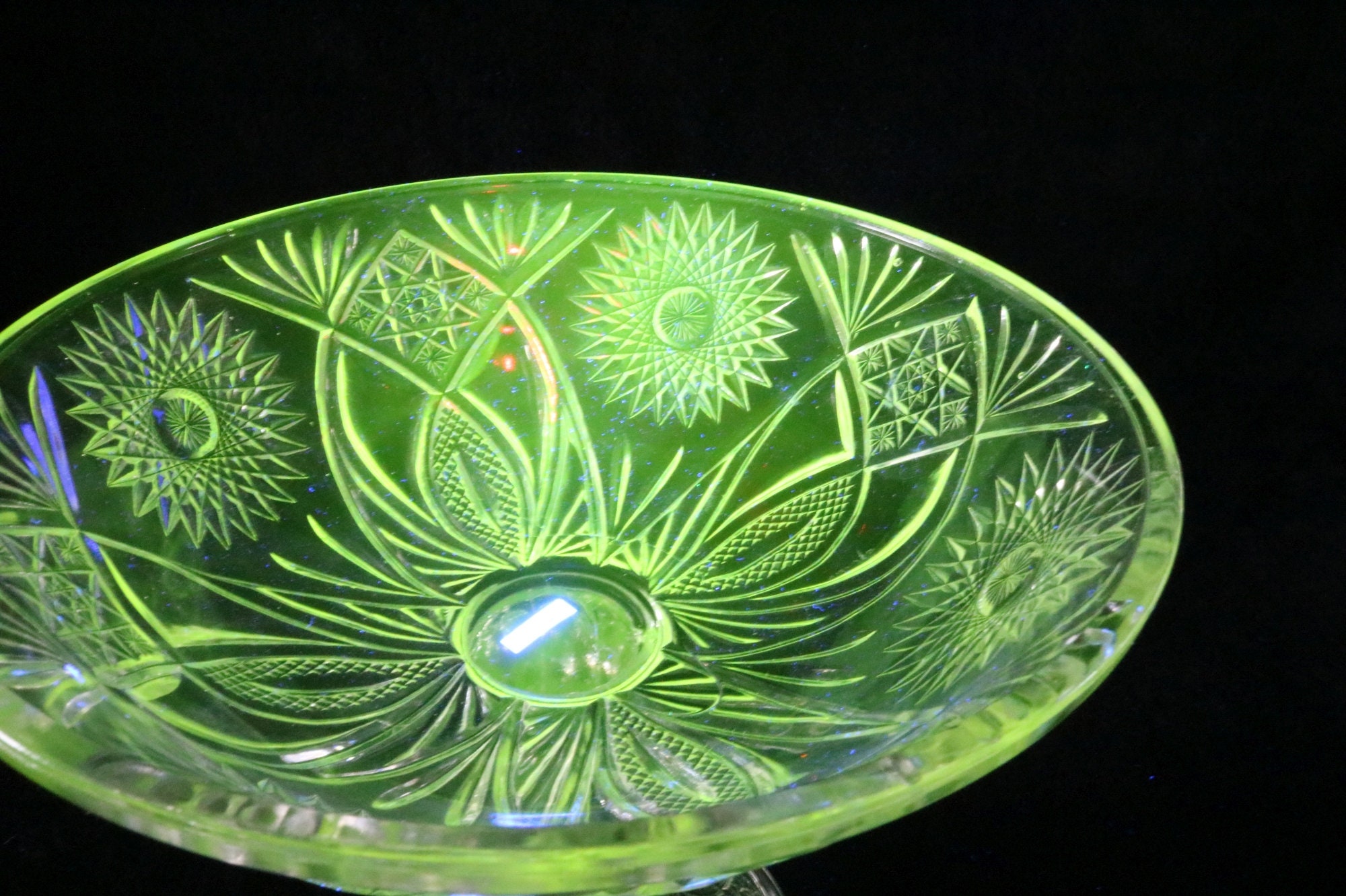 Large Dish Vintage Uranium Glass RARE U.V. Reactive Etsy