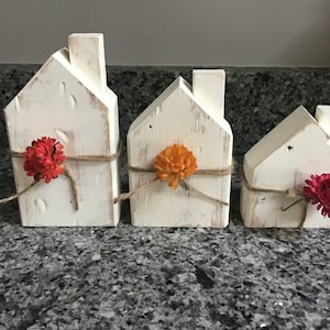 Set of 6 Wooden Houses. Unfinished Wood House. for Crafts Painting  Coloring. Uncolored, Unpainted Supplies 