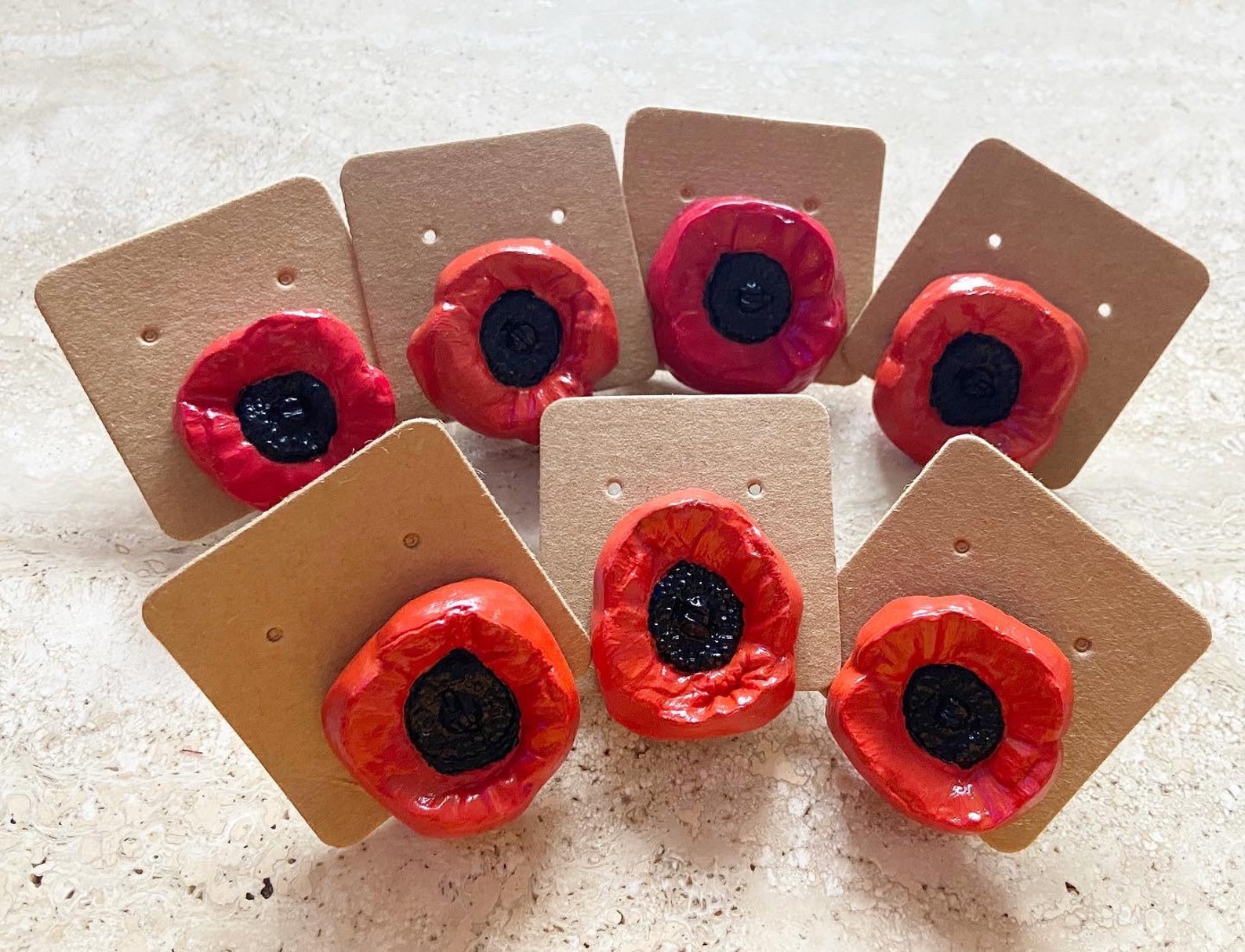 Poppy Pins / Remembrance Day Pins / Poppy Day Badges / Polymer Etsy
