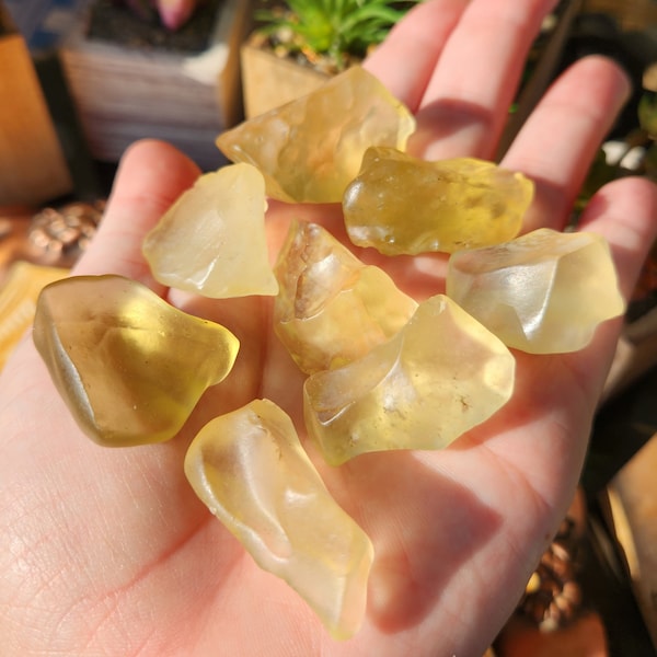 AA Grade Libyan Gold Tektite Desert Glass Meteorite Glass Alien Glass Rare Gem Meteorite Tektite from Libya