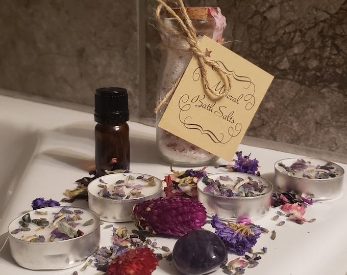Destress and Relax Floral Crystal Bath Gift Set with Crystal Candles Mineral Bath Salts Gift Basket Amethyst Real Crystals Gift Box