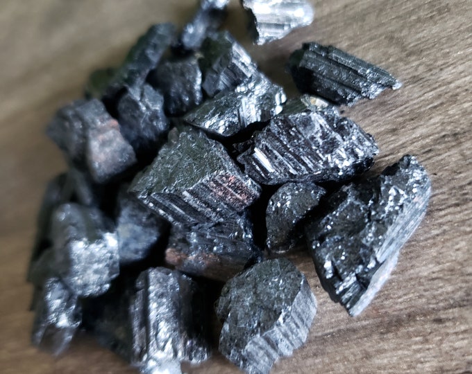Protection & Cleansing - Black Tourmaline Small Chunks for Gridding