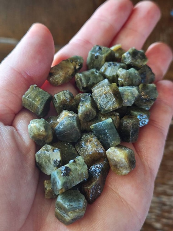 Raw Green Sapphire Gemstone Natural Untreated Green Corundum