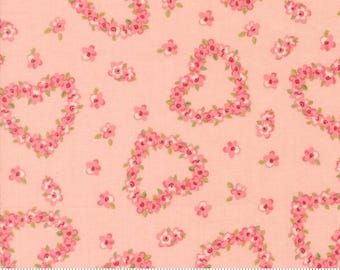 Flower Hearts in Blush from Je T'aime by Stacy Iest Hsu for Moda Fabrics.  Continuous cuts of quilter's cotton fabric.