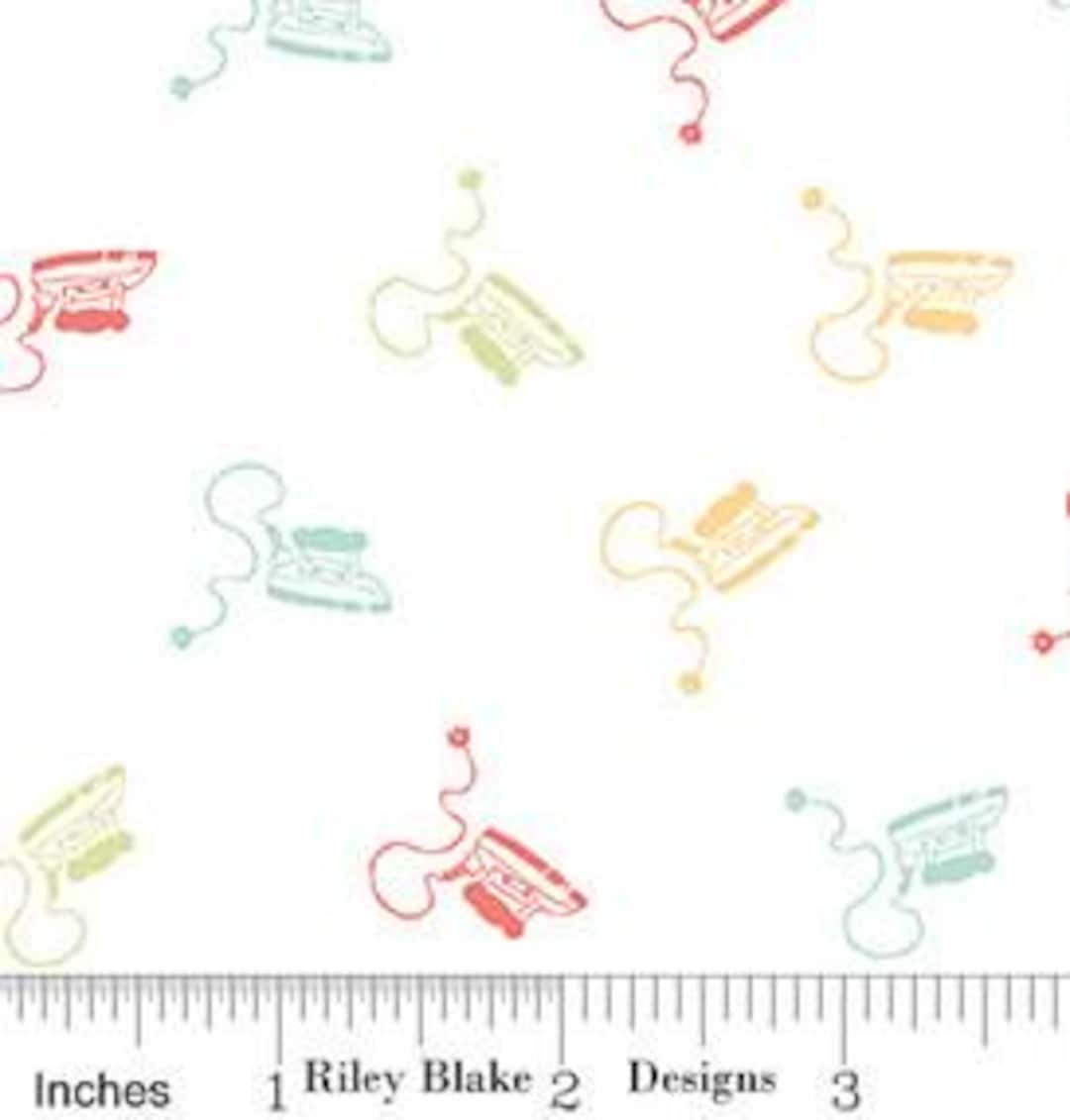 Hush Hush 5 Pretty Pressers by Riley Blake. Continuous Cuts of Quilter ...