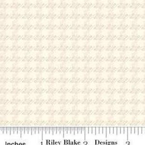 Stitcher's Flannel Houndstooth in Cream by Vicki McCarty for Riley Blake Designs.   Continuous cuts.