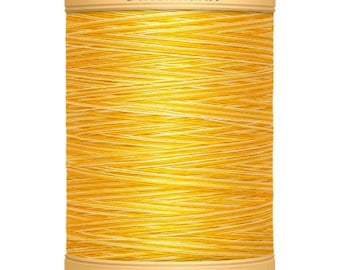 Wschód słońca Zachód Słońca Żółty Gutermann Variegated 100% naturalna bawełna, nić o gramaturze 50, szpula 875 jardów